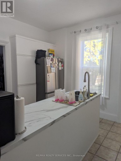 159 WELLINGTON STREET, Cambridge, Ontario, N1R3Y8