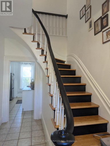 159 WELLINGTON STREET, Cambridge, Ontario, N1R3Y8