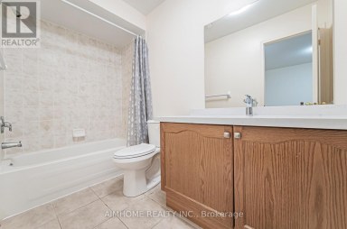 688 COURTNEY VALLEY ROAD Mississauga (East Credit) Ontario photo 12