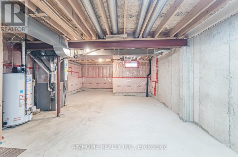 688 COURTNEY VALLEY ROAD, Mississauga (East Credit), Ontario, L5V0C3
