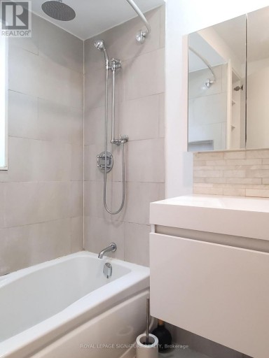 1 - 1 MAYNARD AVENUE, Toronto (South Parkdale), Ontario, M6K2Z7