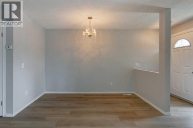37, 3015 51 Street SW Calgary Alberta photo 9