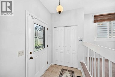 6437 Coach Hill Road SW Calgary Alberta photo 11