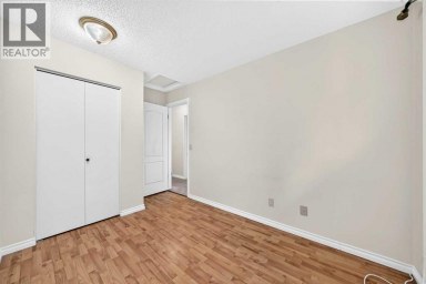 6437 Coach Hill Road SW Calgary Alberta photo 17