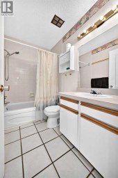 6437 Coach Hill Road SW Calgary Alberta photo 19
