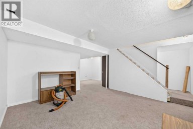 6437 Coach Hill Road SW Calgary Alberta photo 22