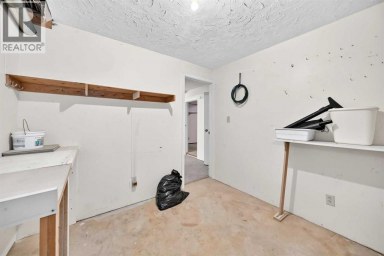 6437 Coach Hill Road SW Calgary Alberta photo 31