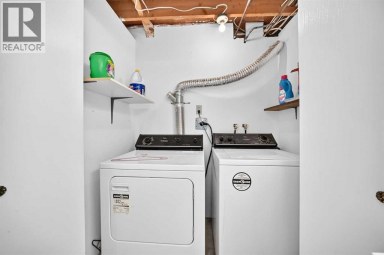 6437 Coach Hill Road SW Calgary Alberta photo 35