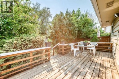 6437 Coach Hill Road SW Calgary Alberta photo 40