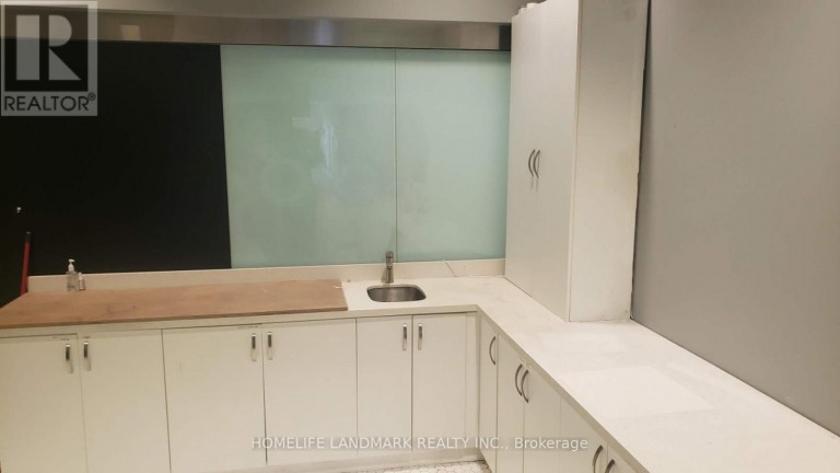 163 - 4750 YONGE STREET, Toronto (Lansing-Westgate), Ontario, M2N5M6