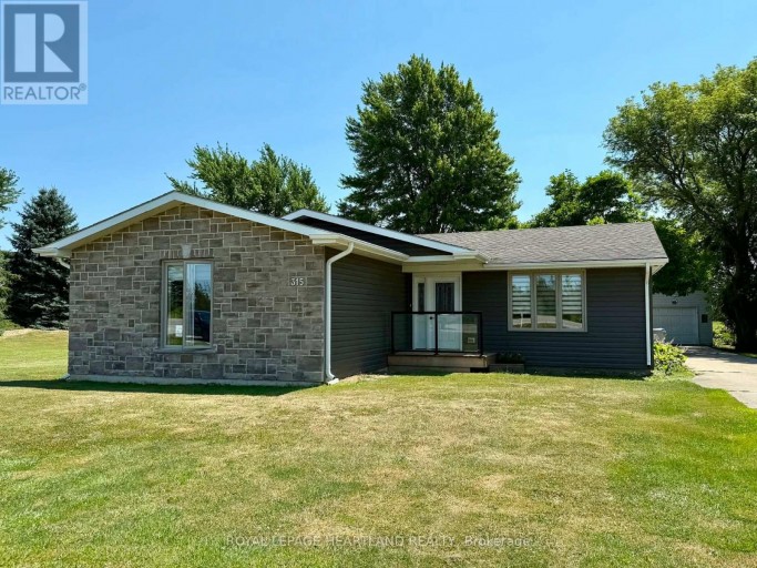 315 MAIN STREET, Lambton Shores (Thedford), Ontario, N0M2N0