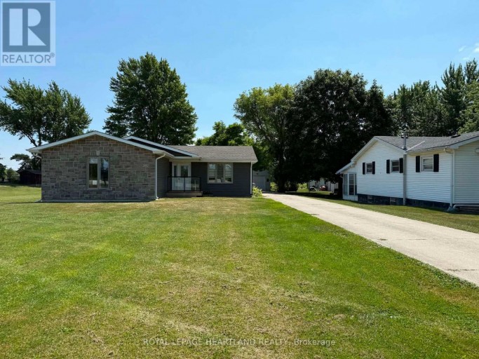 315 MAIN STREET, Lambton Shores (Thedford), Ontario, N0M2N0