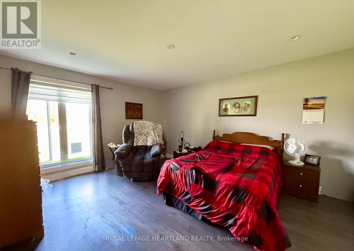 315 MAIN STREET, Lambton Shores (Thedford), Ontario, N0M2N0