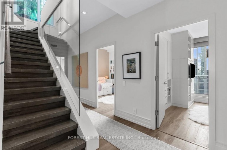 PH2701 - 8 COLBORNE STREET, Toronto (Church-Yonge Corridor), Ontario, M5E1A1