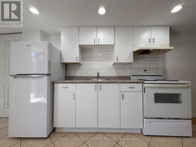 ONE - 1109 DAVENPORT ROAD, Toronto (Wychwood), Ontario, M6G2C3