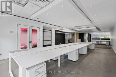#202A - 354 DAVENPORT ROAD Toronto (Annex) Ontario photo 2