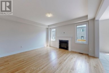 51 CURRENT DRIVE Richmond Hill Ontario photo 2