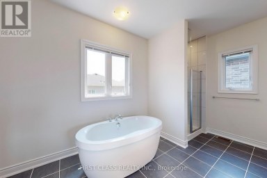 51 CURRENT DRIVE Richmond Hill Ontario photo 25