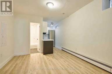 101 - 291 SCARLETT ROAD Toronto (Rockcliffe-Smythe) Ontario photo 15