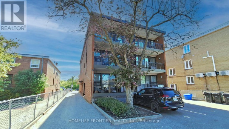 101 - 291 SCARLETT ROAD, Toronto (Rockcliffe-Smythe), Ontario, M6N4L1