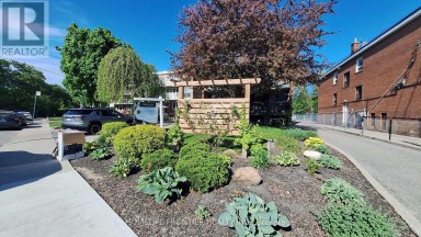 101 - 291 SCARLETT ROAD Toronto (Rockcliffe-Smythe) Ontario photo 19