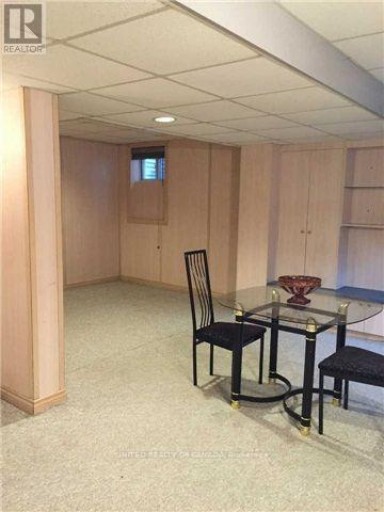 LOWER - 104 GORDON ROWE CRESCENT, Richmond Hill (Observatory), Ontario, L4C8R1