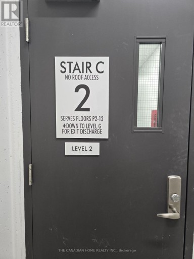 226 - 600 DIXON RD ROAD, Toronto (West Humber-Clairville), Ontario, M9W1J1