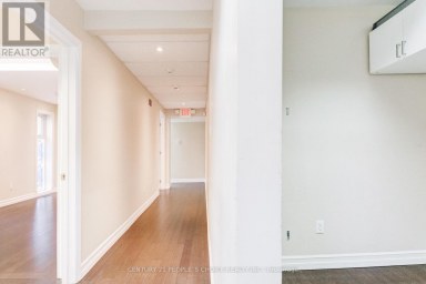 3042 KEELE STREET Toronto (Downsview-Roding-CFB) Ontario photo 21