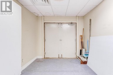 3042 KEELE STREET Toronto (Downsview-Roding-CFB) Ontario photo 34