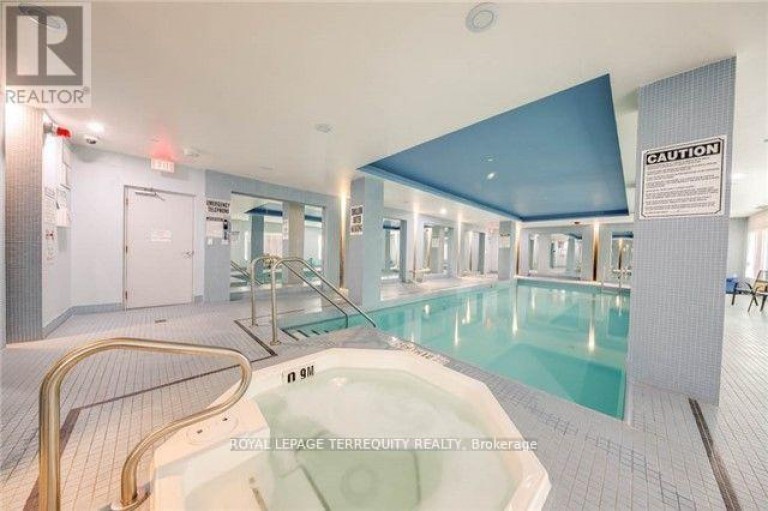 1207 - 2152 LAWRENCE AVENUE E, Toronto (Wexford-Maryvale), Ontario, M1R0B5