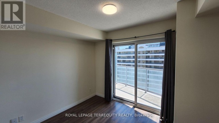 1207 - 2152 LAWRENCE AVENUE E, Toronto (Wexford-Maryvale), Ontario, M1R0B5
