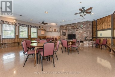 445 PINE PASS Centre Wellington Ontario photo 20
