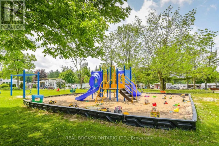 445 PINE PASS, Centre Wellington, Ontario, N1M2W5