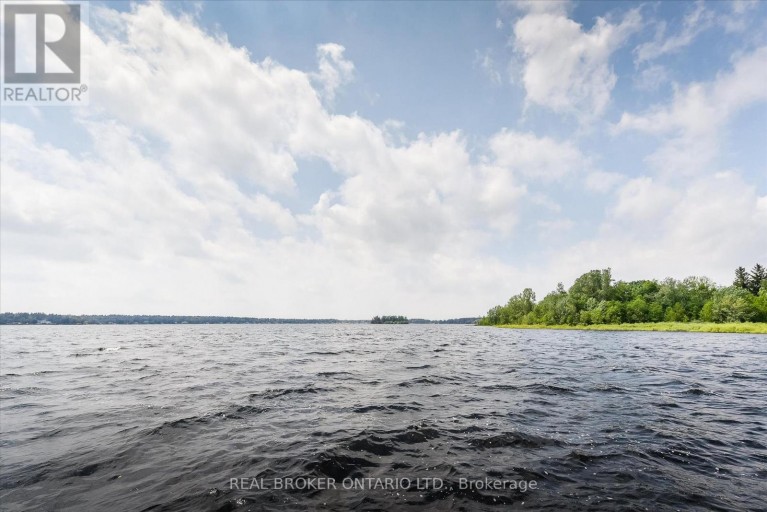 445 PINE PASS, Centre Wellington, Ontario, N1M2W5