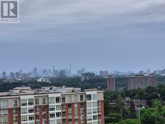 1014 - 4010 EGLINTON AVENUE W, Toronto (Humber Heights), Ontario, M9A0G5