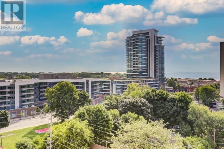 807 - 28 ANN STREET, Mississauga (Port Credit), Ontario, L5G3G1