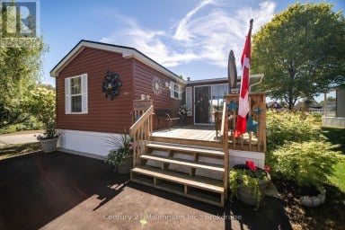 19 WHITE PINES TRAIL, Wasaga Beach, Ontario