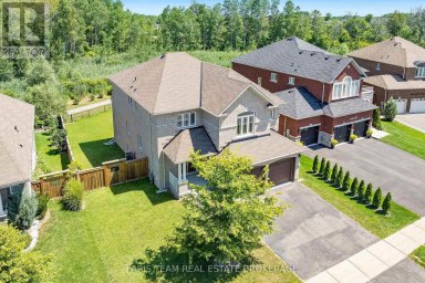 33 PEARL STREET Wasaga Beach Ontario photo 1