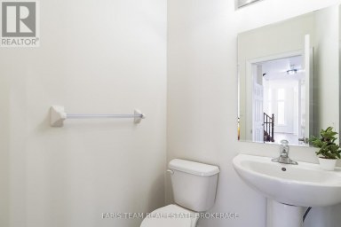 33 PEARL STREET Wasaga Beach Ontario photo 16