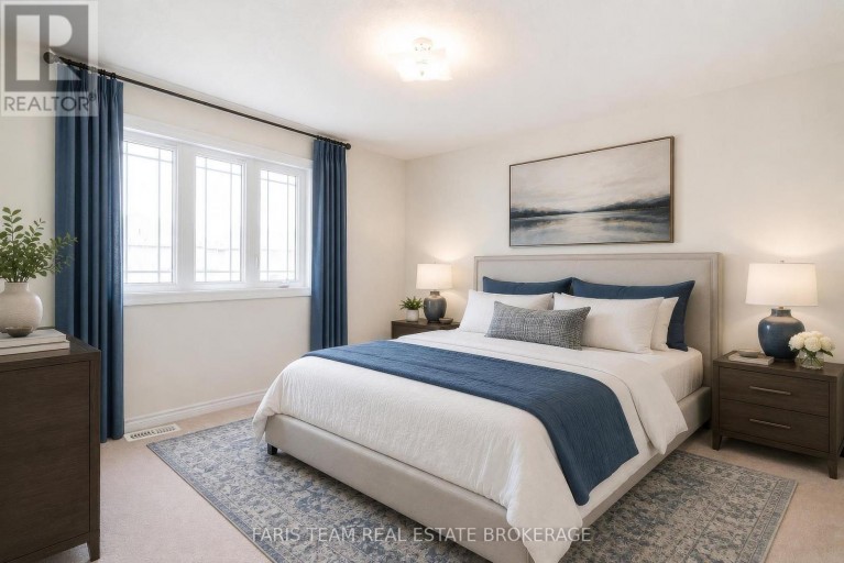 33 PEARL STREET, Wasaga Beach, Ontario, L9Z0G9