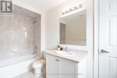 33 PEARL STREET Wasaga Beach Ontario photo 32