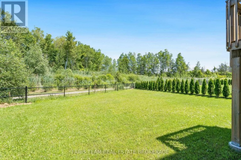 33 PEARL STREET, Wasaga Beach, Ontario, L9Z0G9