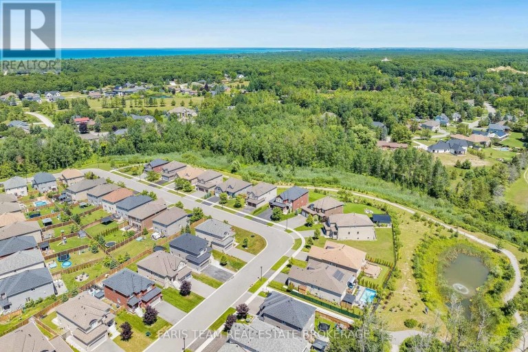 33 PEARL STREET, Wasaga Beach, Ontario, L9Z0G9