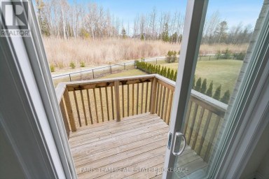 33 PEARL STREET Wasaga Beach Ontario photo 9