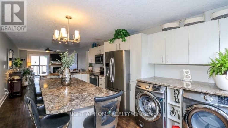 201 - 43 OLIVE CRESCENT, Orillia, Ontario, L3V7M8