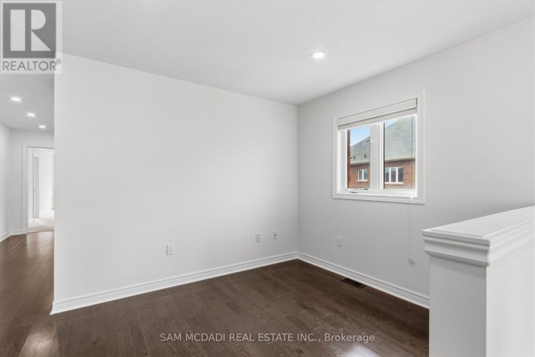 UPPER - 26 MONTPELIER STREET, Brampton (Brampton West), Ontario, L6Y6A6