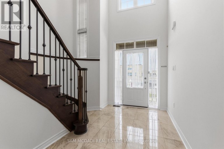 UPPER - 26 MONTPELIER STREET, Brampton (Brampton West), Ontario, L6Y6A6
