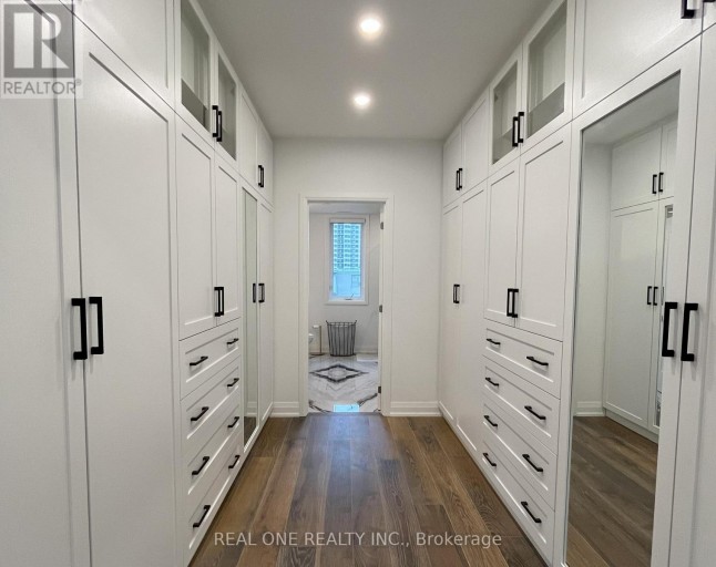 UNIT 5 - 25 DERVOCK CRESCENT, Toronto (Bayview Village), Ontario, M2K0G7