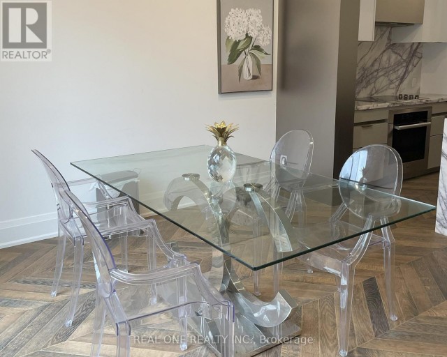 UNIT 5 - 25 DERVOCK CRESCENT, Toronto (Bayview Village), Ontario, M2K0G7