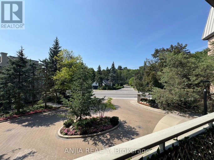 211 - 75 YORK MILLS ROAD, Toronto (Bridle Path-Sunnybrook-York Mills), Ontario, M2P2E7